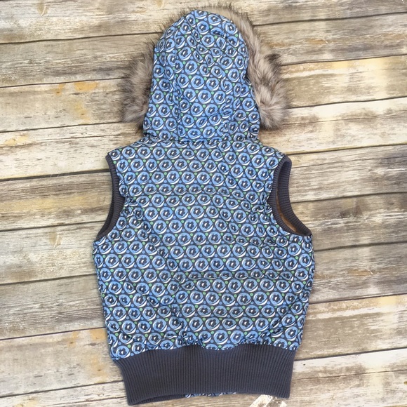 Aeropostale Fur Hood Vest - Picture 5 of 5